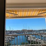 Le Cap D Vue Directe Sur Le Port