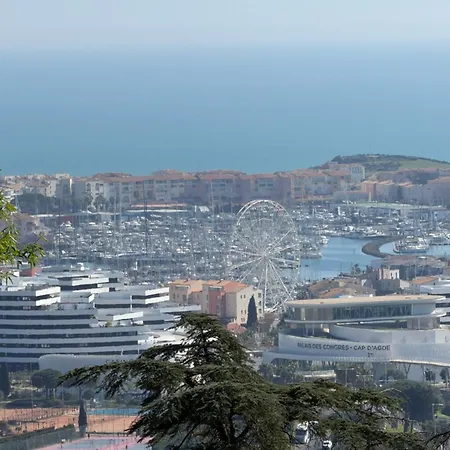 Le Cap D Vue Directe Sur Le Port 아파트 *